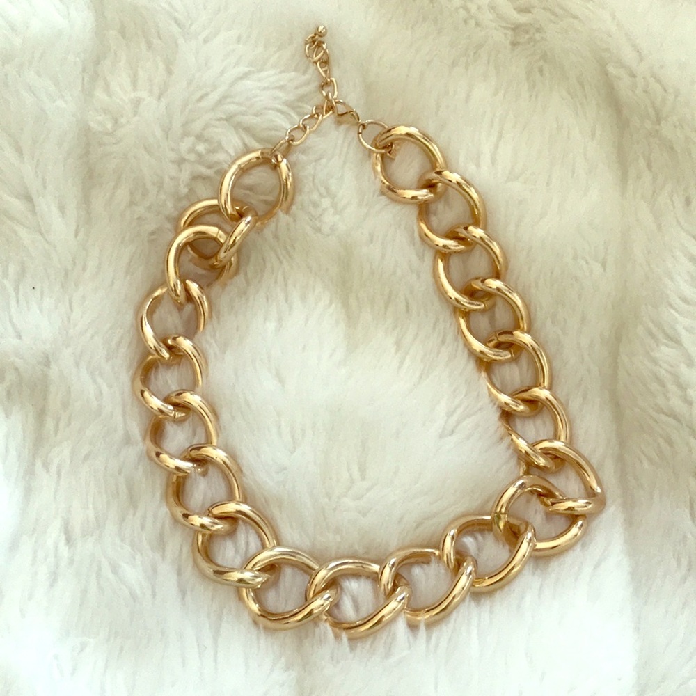 Charming Charlie chunky gold adjustable necklace
